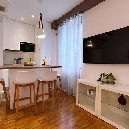 דירה Cozy Near The *
